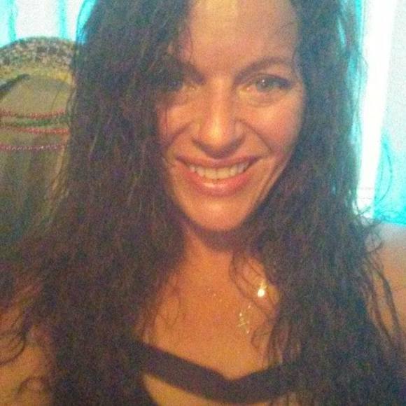 Meet your Posher, Missy - Picture 1 of 1